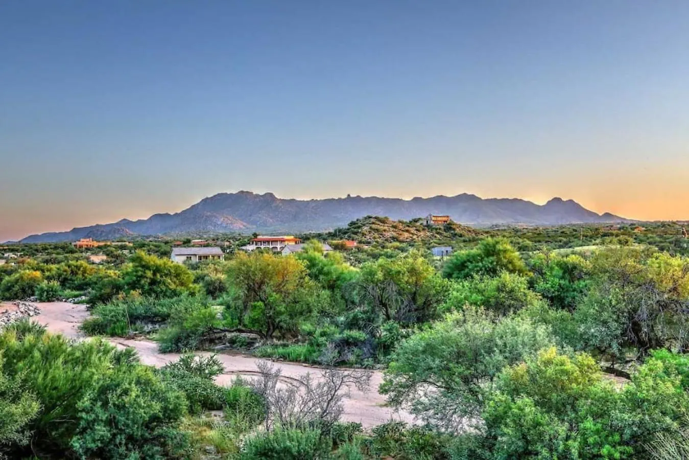 Desert Tranquility 4 Bedroom With Heated Pool Scottsdale